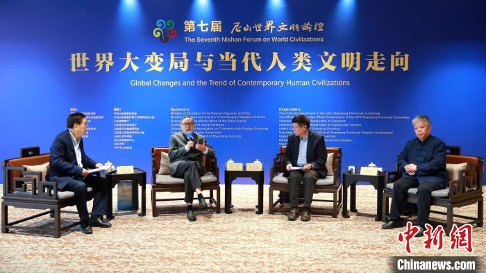 9月27日，第七屆尼山世界文明論壇首場高端對(duì)話舉行。　梁犇 攝