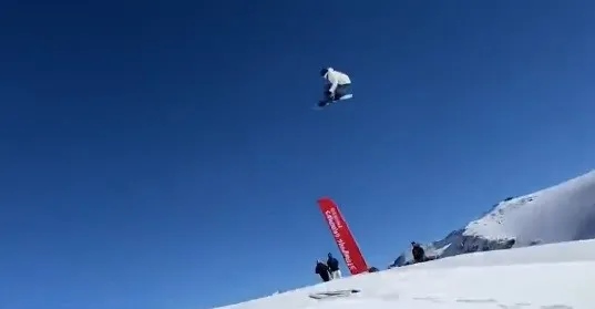 圖片來源：新體育網(wǎng)視頻截圖。