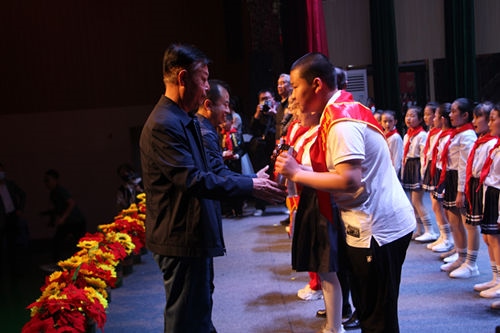 1653059844371794.jpg 微信圖片_20090820001219_副本.jpg