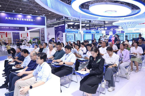 1753456406409920.jpg 賦能3.jpg