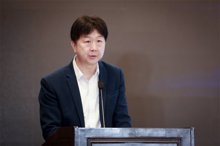 中國民主法制出版社黨委書記、社長、總編輯 劉海濤