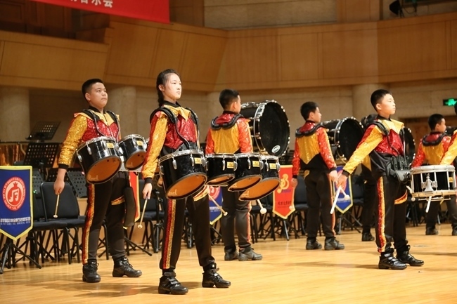 “樂動金帆 ‘藝’起交響”為主題的專場音樂會現(xiàn)場。主辦方供圖