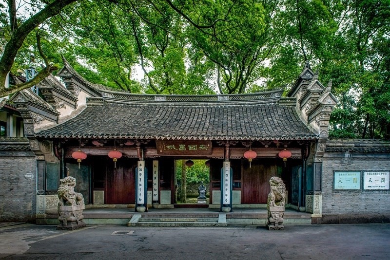 天一閣正門。 天一閣博物院供圖