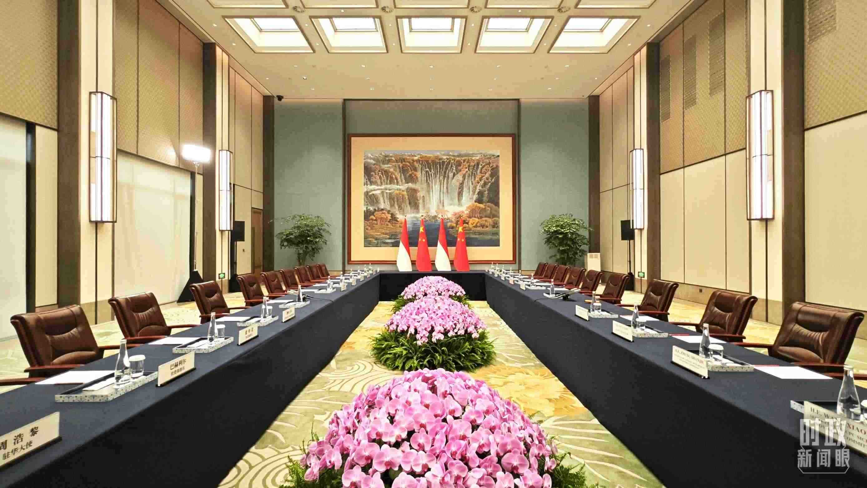 中印尼兩國元首在這里舉行會(huì)見。這是會(huì)見開始前的場景。（總臺(tái)央視記者許永松拍攝）
