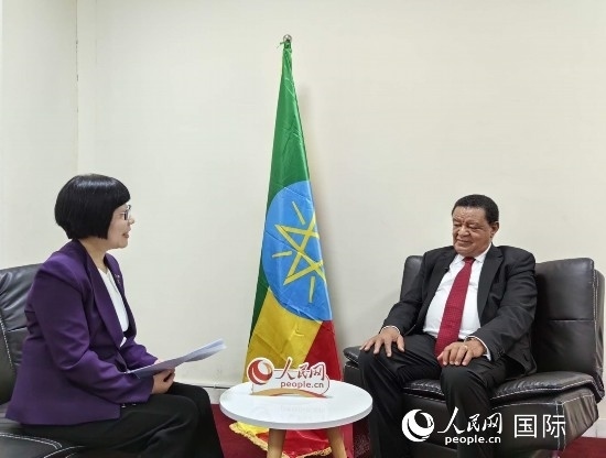 穆拉圖·特肖梅接受人民網(wǎng)記者唐維紅采訪。人民網(wǎng)記者 陳星星攝