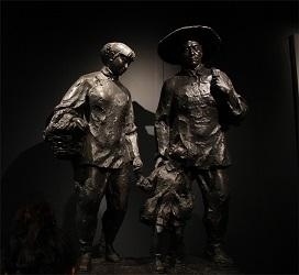 養(yǎng)父母碑。中央民族大學(xué) 張瑜桐攝