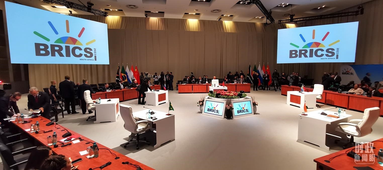 △23日上午，金磚國家領導人第十五次會晤在這里舉行。這是會晤開始前的場景。（總臺央視記者李錚拍攝）