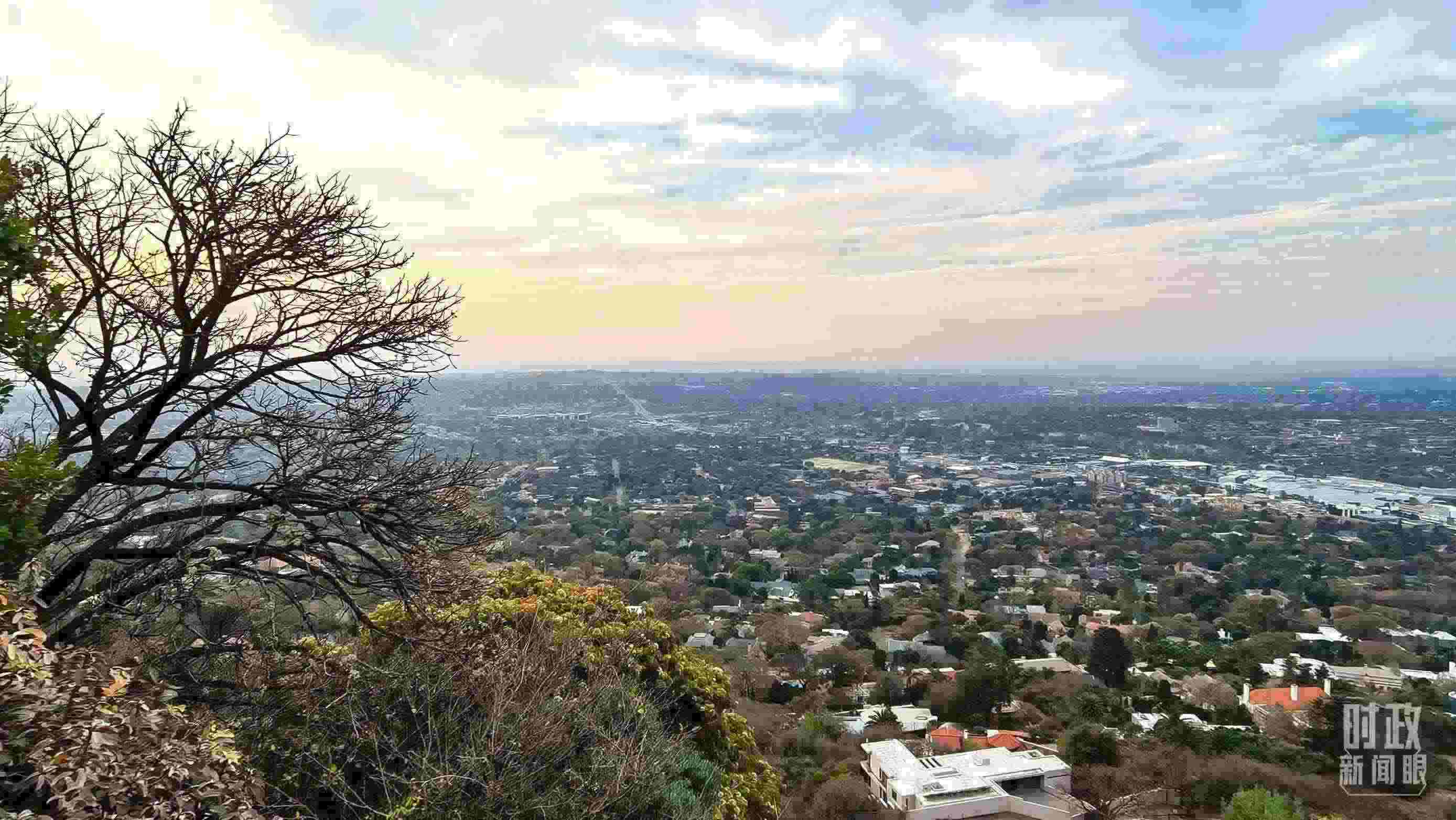 △南非約翰內(nèi)斯堡。（總臺央視記者韓銳拍攝）