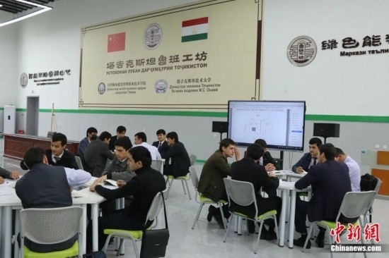 2023年4月，位于杜尚別的塔吉克斯坦魯班工坊課堂。張碩 攝