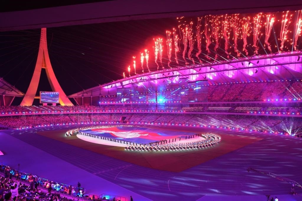 5月5日，第32屆東南亞運(yùn)動(dòng)會(huì)在柬埔寨首都金邊的國(guó)家體育場(chǎng)開幕。