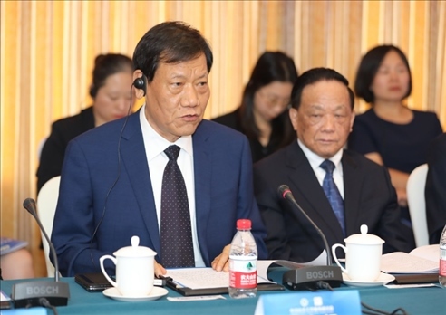 中國社會工作聯(lián)合會會長陳存根致辭。主辦方供圖