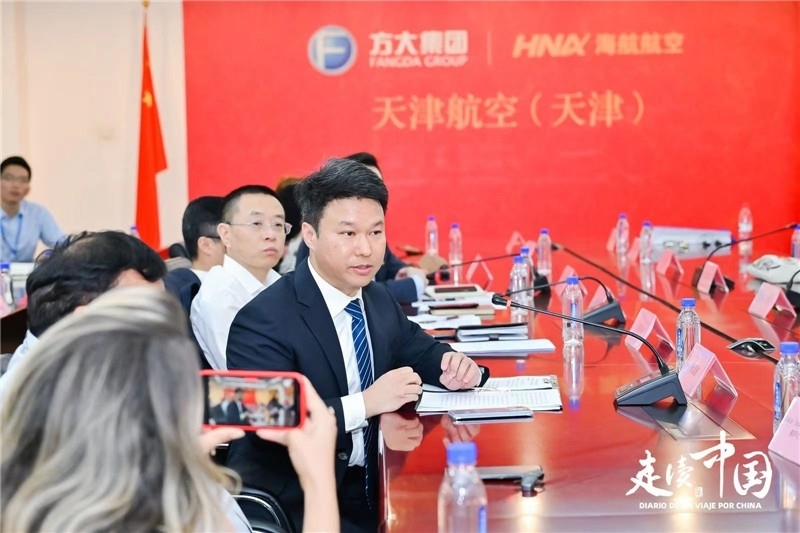 巴航工業(yè)大中華區(qū)商用飛機(jī)客戶支援經(jīng)理楊海波。主辦方供圖