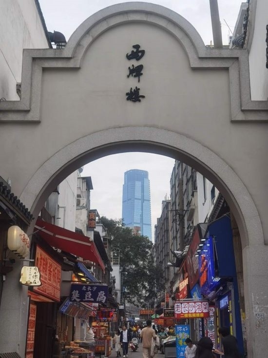 10月25日，太平老街街景。（本報(bào)記者 常雯宜攝）