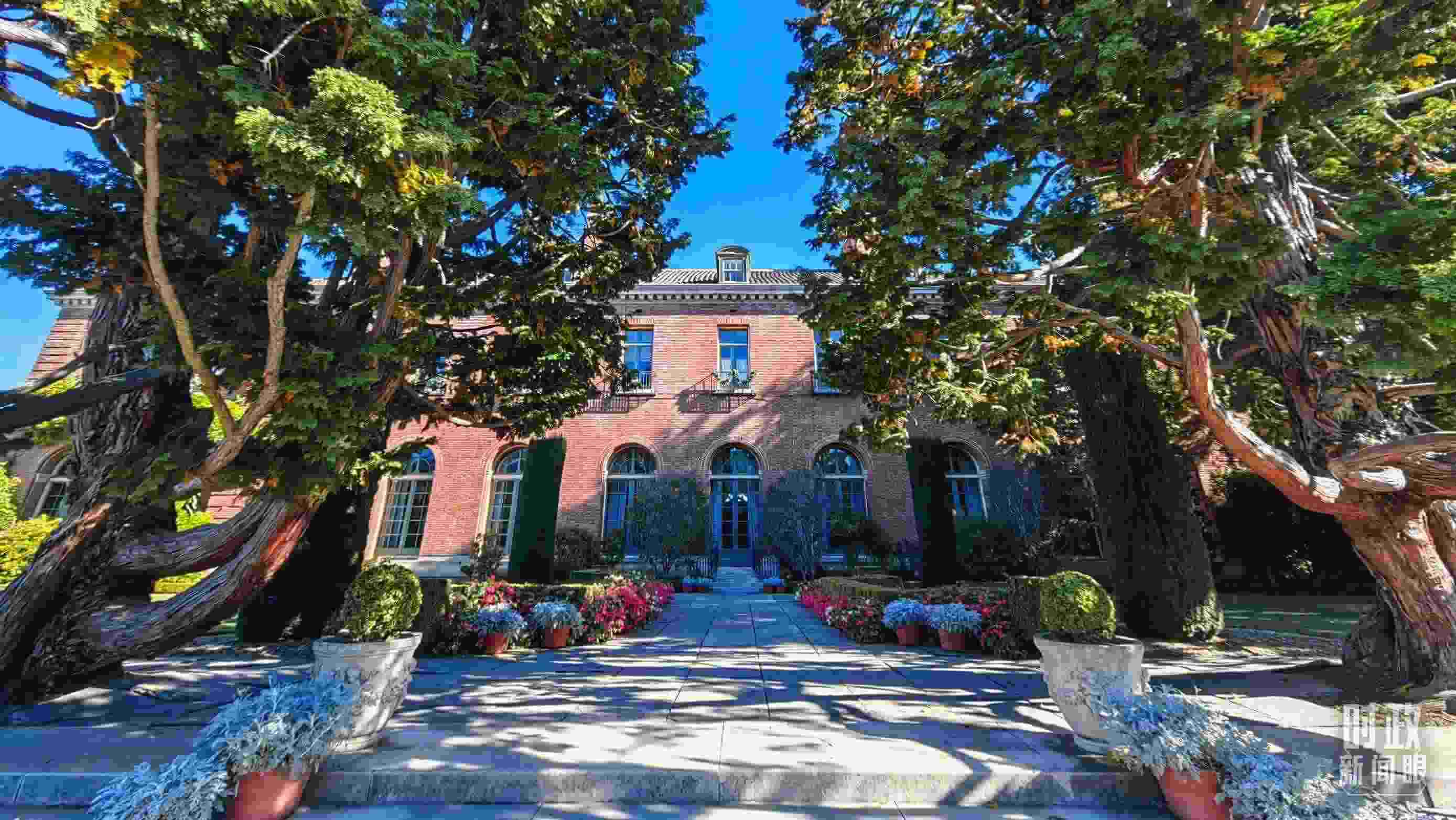 中美元首會晤在斐洛里莊園舉行。（總臺央視記者張曉鵬拍攝）