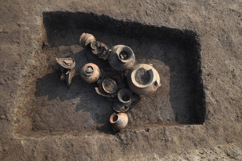 汶溪遺址河姆渡文化晚期墓葬。寧波市文化遺產(chǎn)管理研究院供圖