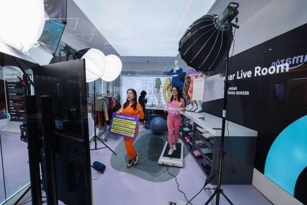 “活在自我設(shè)計的經(jīng)濟(jì)模型中”——起底美西方“預(yù)期綁架”套路