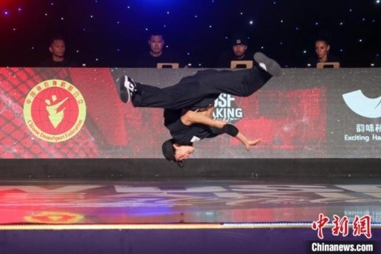 今年7月，首屆亞洲霹靂舞錦標(biāo)賽在拱墅運河體育公園體育館舉行。郭天奇 攝