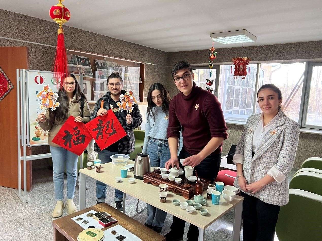 茶藝表演體驗。中東技術(shù)大學孔院供圖