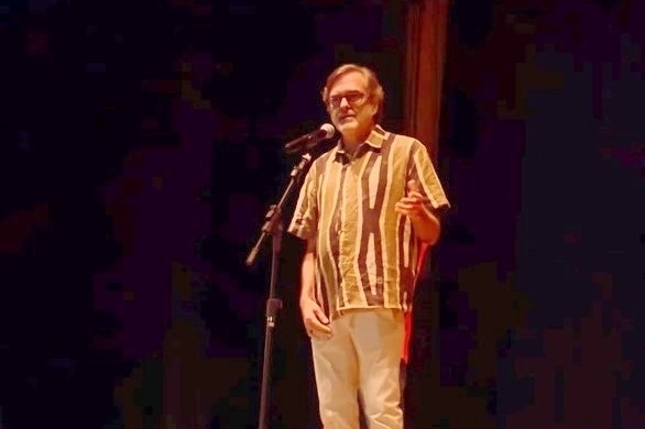 累西腓市政府代表、文化局長梅洛在活動中致辭。中國駐累西腓總領(lǐng)館供圖