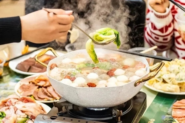 華南理工大學(xué)推出火鍋年夜飯。校方供圖