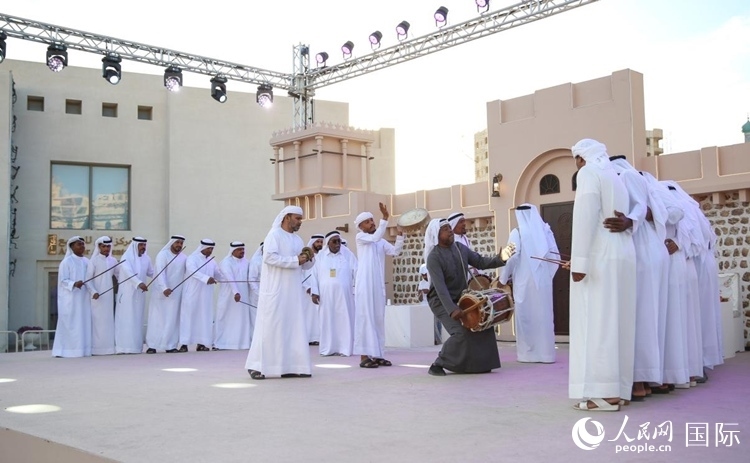 阿拉伯歌舞表演。人民網(wǎng) 塔里克·易卜拉欣攝