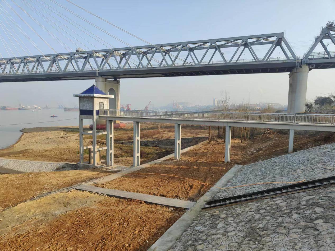 修復后的吉家湖低排閘。受訪者供圖