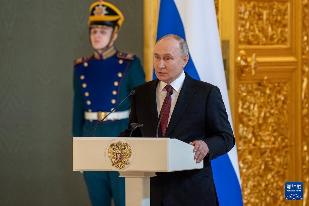 3月20日，俄羅斯總統(tǒng)普京在莫斯科克里姆林宮與其競選團(tuán)隊代表舉行見面會。新華社記者 曹陽 攝