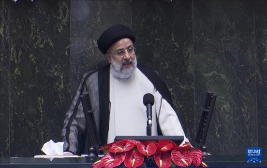 據(jù)伊朗邁赫爾通訊社20日?qǐng)?bào)道，伊朗總統(tǒng)萊希在直升機(jī)事故中遇難。這是2021年8月5日拍攝的易卜拉欣·萊希的資料照片。 新華社發(fā)（賈瓦德攝）