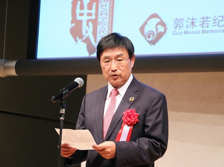 日中友好會(huì)館中國(guó)代表理事黃星原致辭。人民網(wǎng) 許可攝