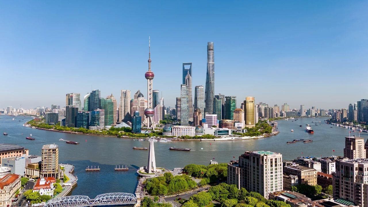 從一扇“門”、一座“城”、兩張“網(wǎng)”，看浦東新區(qū)改革常新