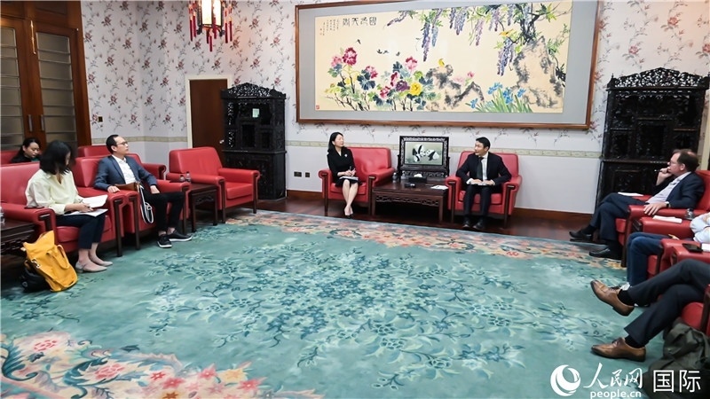 中外媒體吹風(fēng)會(huì)現(xiàn)場(chǎng)。 人民網(wǎng) 郭錦標(biāo)攝