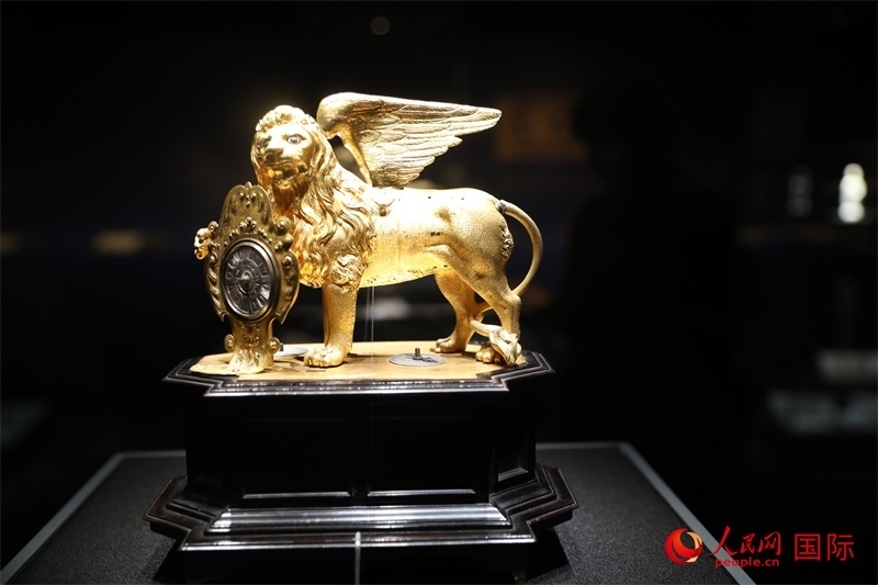 展覽“傳奇之旅：馬可·波羅與絲綢之路上的世界”展品。人民網(wǎng) 殷韜攝