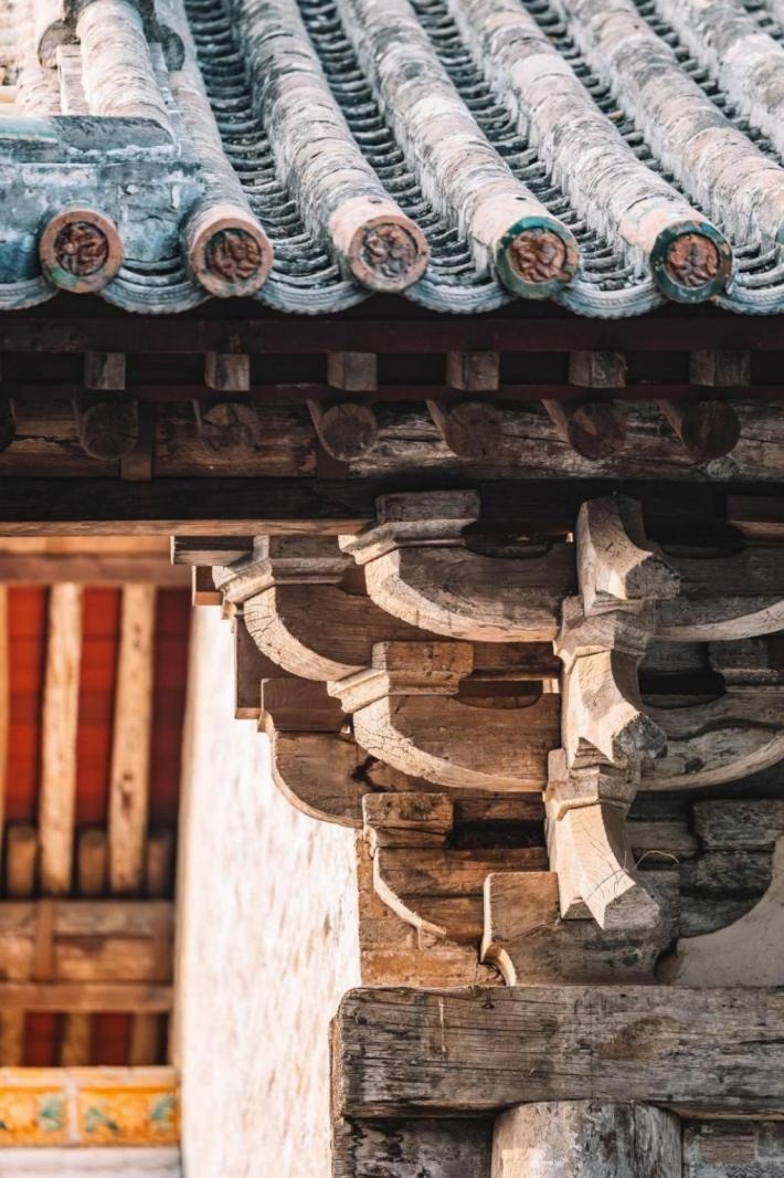 高平市古建資圣寺斗拱結(jié)構(gòu)。王劍攝