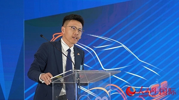 延鋒彼歐南非公司總經(jīng)理張?chǎng)沃罗o。人民網(wǎng) 張茜攝