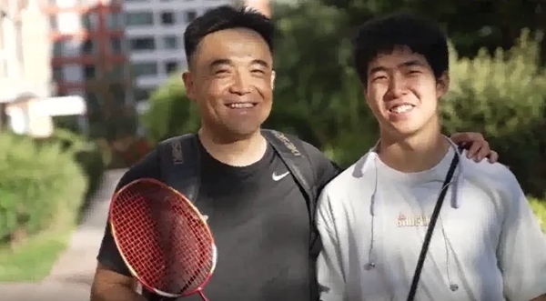 劉建波、劉傲寒父子。北航供圖