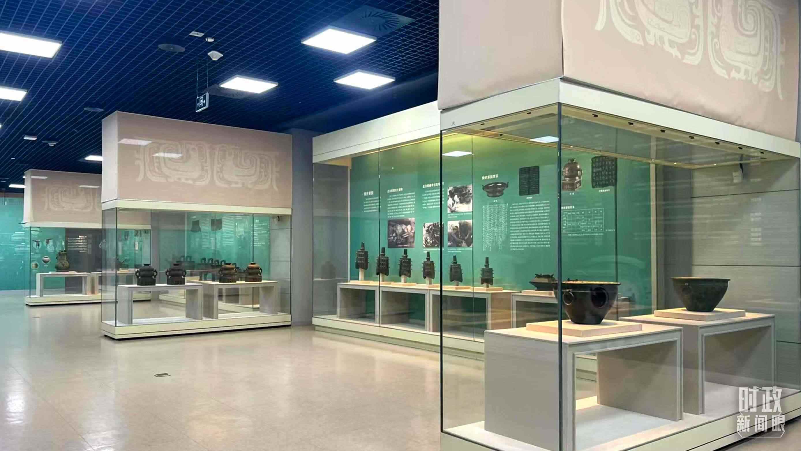 △ 寶雞青銅器博物院內(nèi)展陳。（總臺(tái)記者崔剛拍攝）