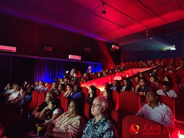 塞舌爾首屆中國(guó)電影節(jié)開(kāi)幕式現(xiàn)場(chǎng)。人民網(wǎng)記者 黃煒鑫攝