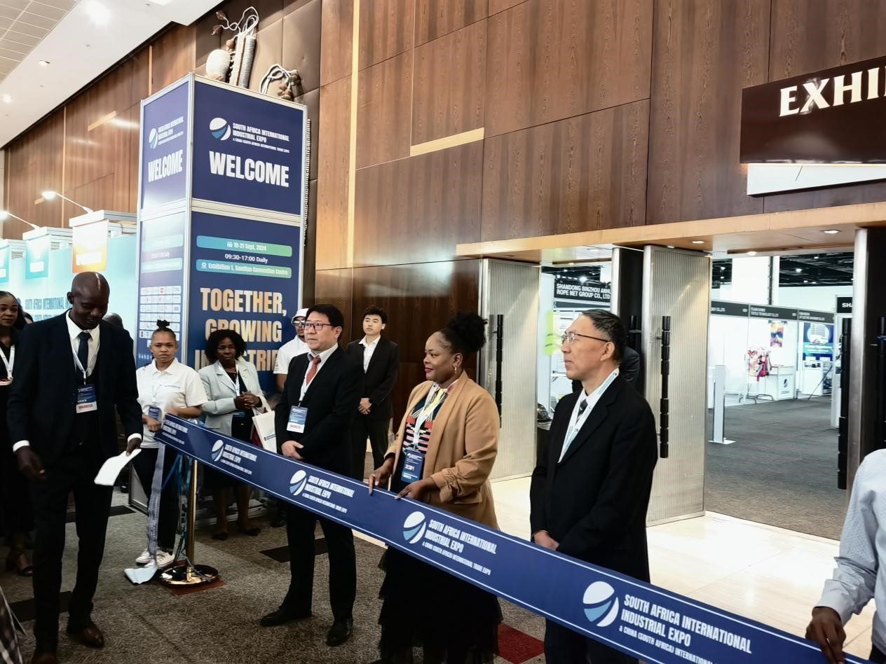 19日，第三屆南非國(guó)際工業(yè)展暨中國(guó)（南非）國(guó)際貿(mào)易展覽會(huì)在約翰內(nèi)斯堡桑頓會(huì)議中心盛大開(kāi)幕。主辦方供圖