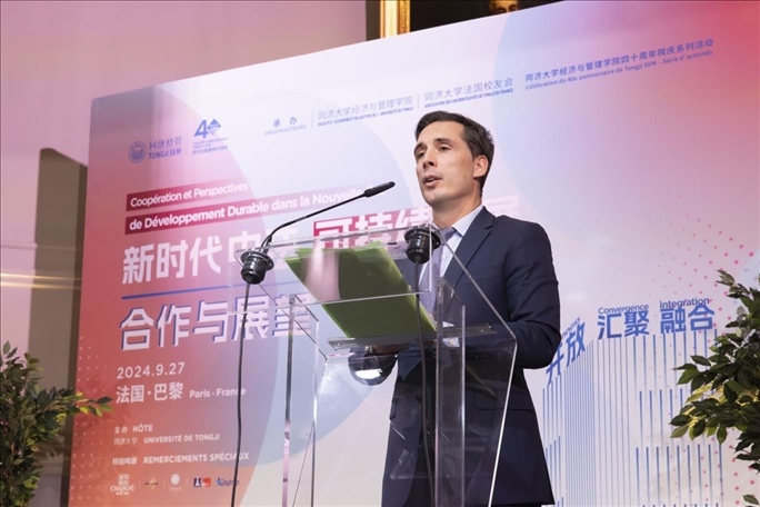 法國前交通部長讓-巴蒂斯特·杰巴里發(fā)布主旨演講。主辦方供圖