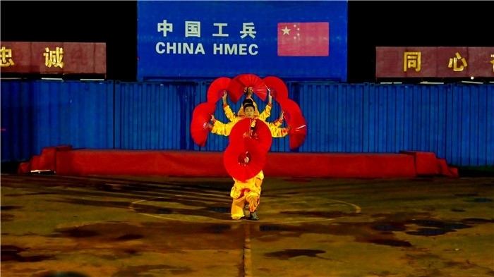 中國傳統(tǒng)文化節(jié)目表演。孫千攝