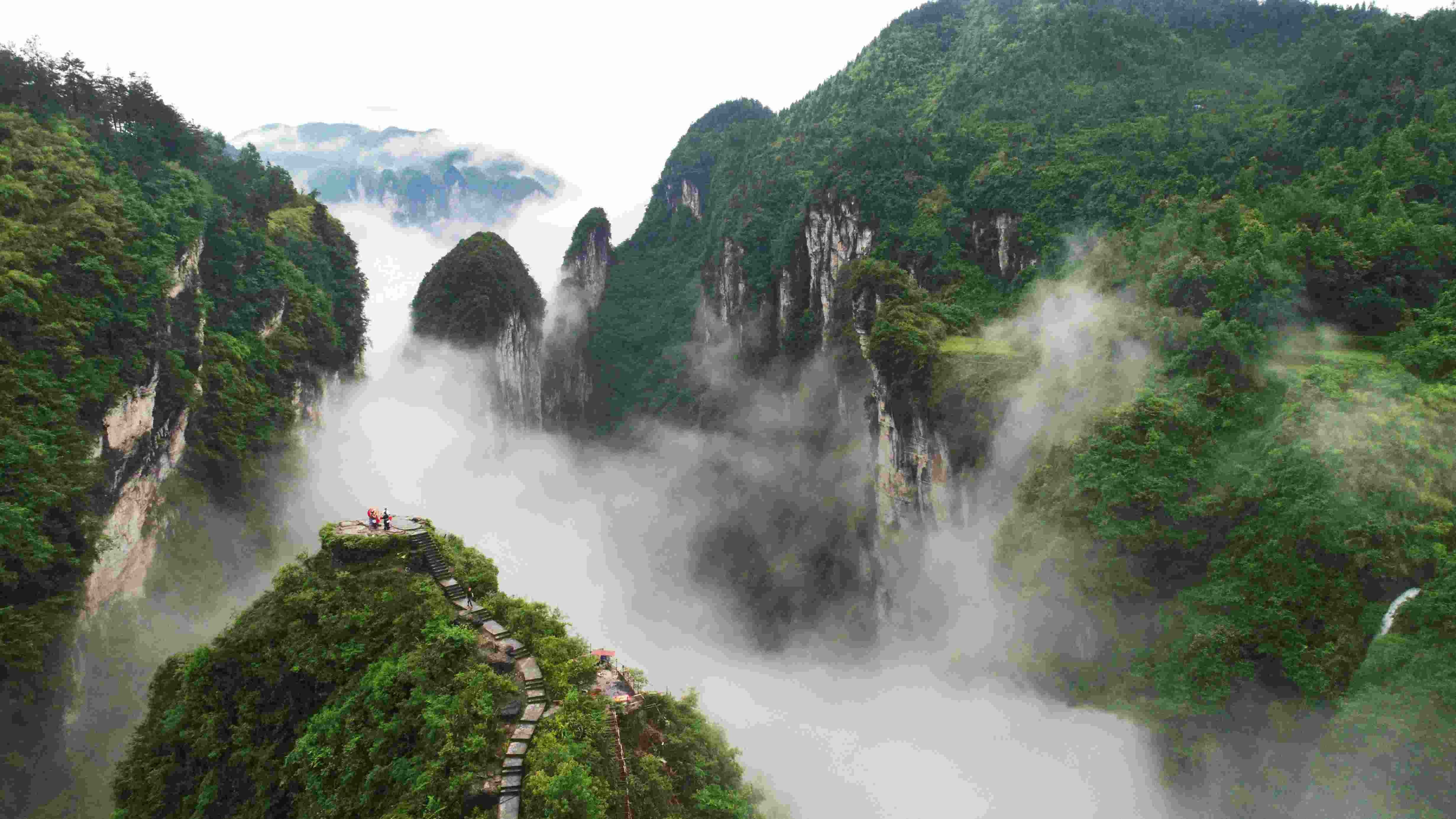 湖南矮寨國家森林公園。受訪者供圖