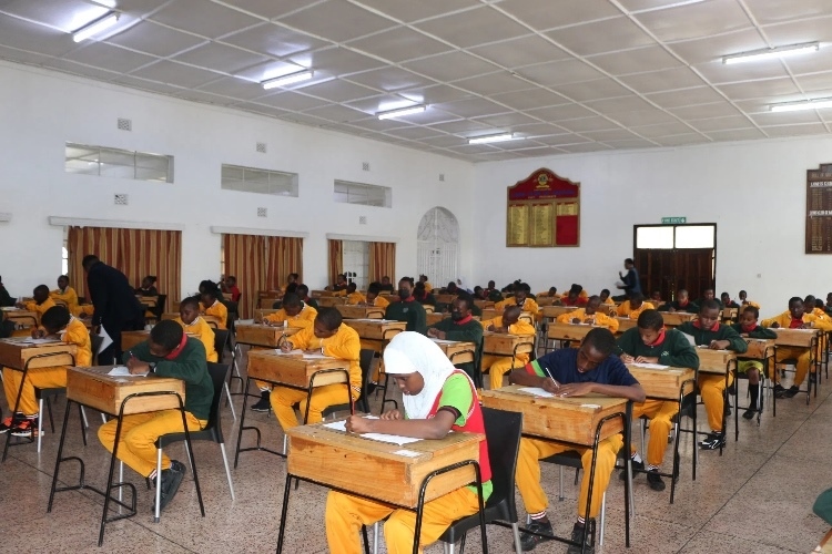 考場(chǎng)現(xiàn)場(chǎng)。埃格頓大學(xué)孔子學(xué)院供圖