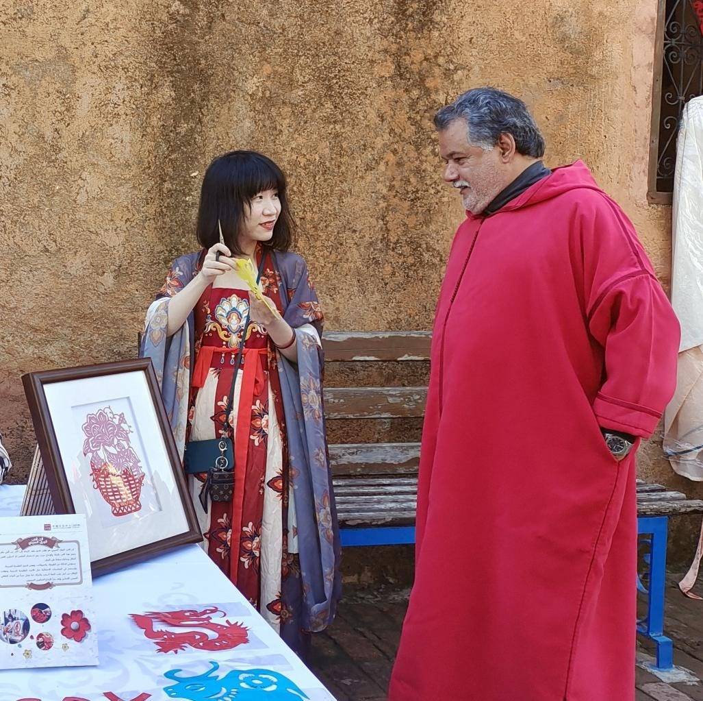 中國文化產(chǎn)品介紹。拉巴特中國文化中心供圖