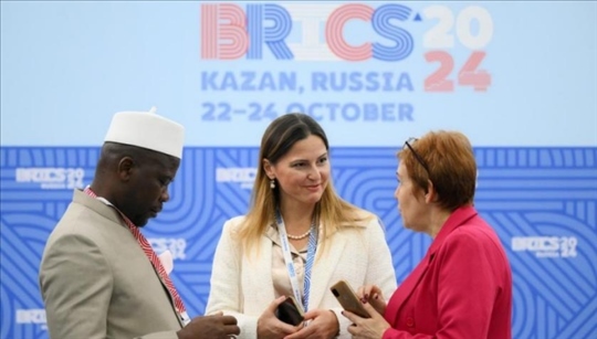 金磚國家領導人第十六次會晤期間，新聞記者在國際新聞中心工作