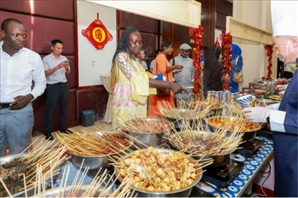 四川麻辣燙也是最愛乍得朋友們青睞的美食。主辦方供圖