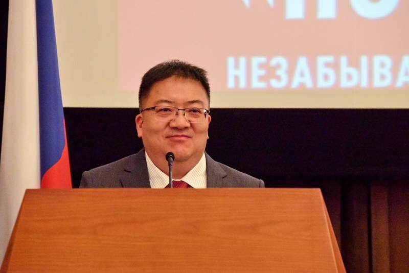 新華出版社社長匡樂成致辭。 主辦方供圖