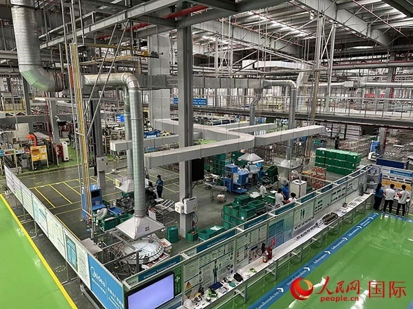 中企美的泰國工廠。人民網(wǎng)記者 簡承淵攝