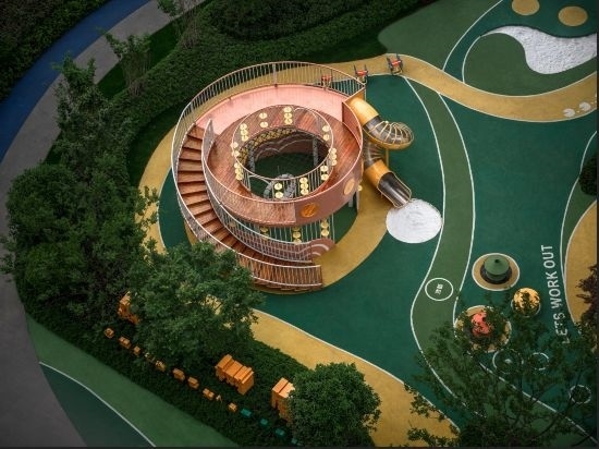 改造后的中鐵臻庭小區(qū)森林樹屋。 王碩敏 攝