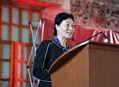 李雅芳作主旨發(fā)言。主辦方供圖