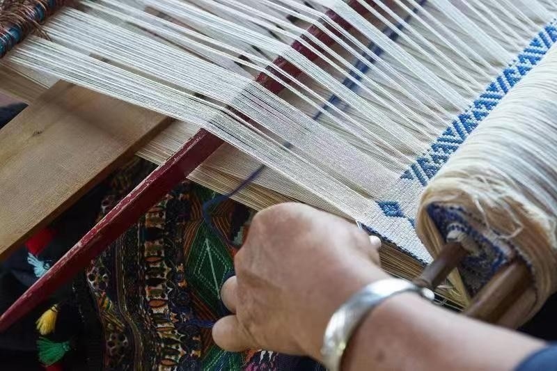 黎族傳統(tǒng)紡染織繡技藝。文化和旅游部非物質(zhì)文化遺產(chǎn)司供圖